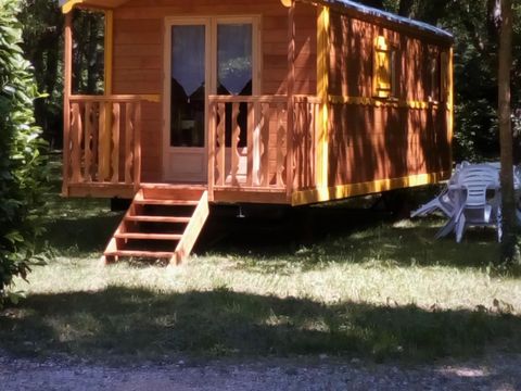 HÉBERGEMENT INSOLITE 6 personnes