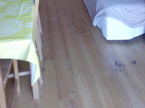 HÉBERGEMENT INSOLITE 6 personnes