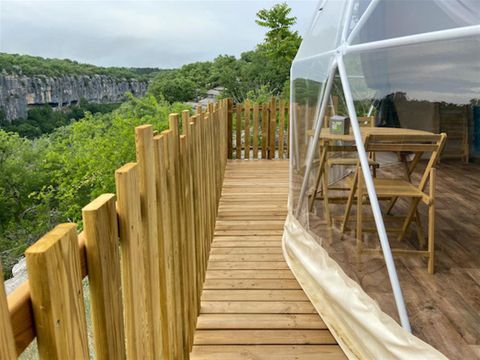 Insolite 4 personnes - Bulle Insolite et SPA Premium