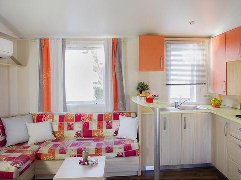 Mobilhome 4 personnes - Mobil-home | Comfort XL | 2 Ch. | 4 Pers. | Terrasse surélevée | Clim.