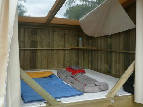 HÉBERGEMENT INSOLITE 2 personnes - Camp'étoile avec électricité