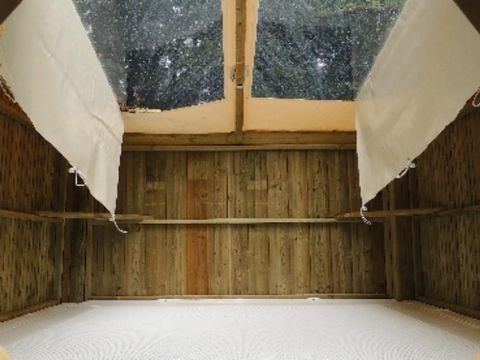 HÉBERGEMENT INSOLITE 2 personnes - Camp'étoile avec électricité