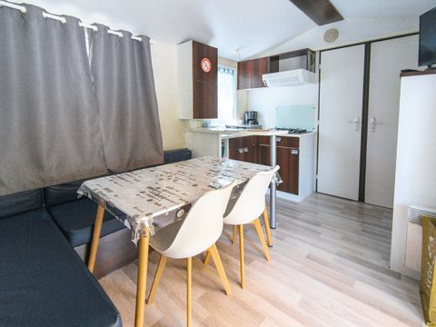 Mobilhome 4 personnes - Confort Plus 28m² / 2 chambres / clim