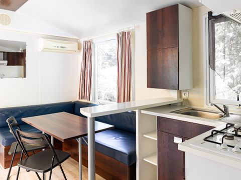 MOBILHOME 4 personnes - Confort Plus avec clim & TV (S)