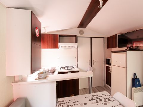 MOBILHOME 4 personnes - Confort Plus 28m² / 2 chambres / clim