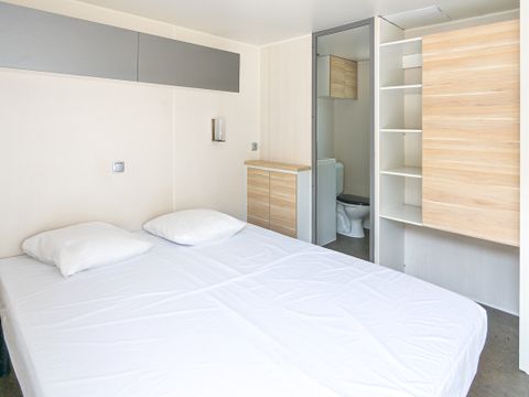 MOBILHOME 4 personnes - Supérieur 36m² / 2 salles d'eau / clim