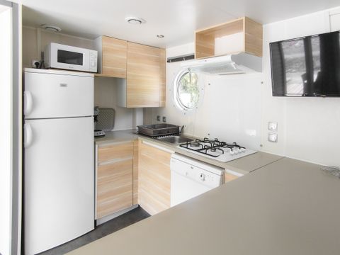 MOBILHOME 4 personnes - Supérieur 36m² / 2 salles d'eau / clim