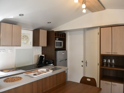 MOBILHOME 5 personnes - 3 chambres - CLIM - TV