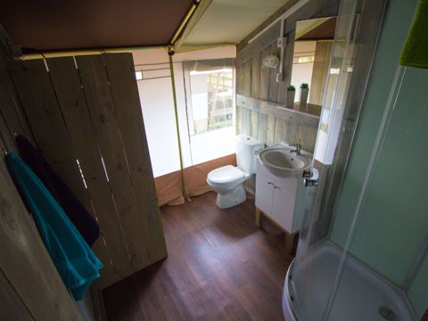 TENTE TOILE ET BOIS 5 personnes - Polari - Tente Safari + sanitaires + climatisation (5P)