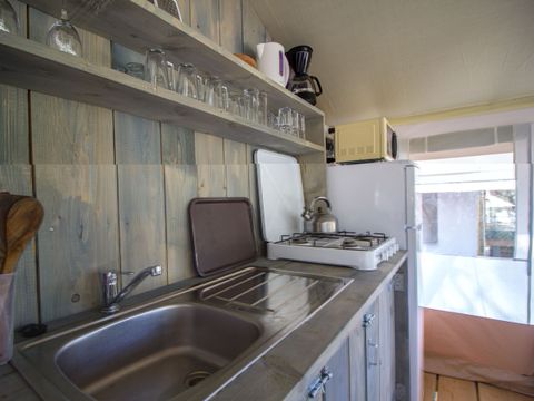 Tente en toile et en bois 5 personnes - Polari - Tente Safari - Sanitaires - Climatisation - 5P