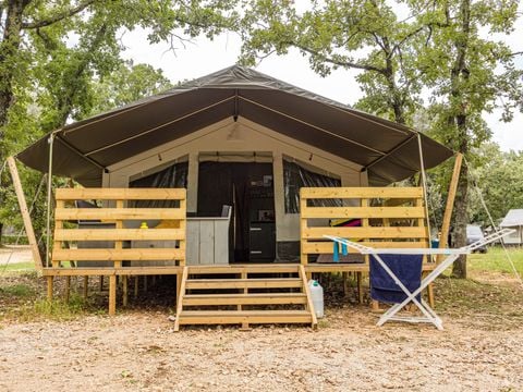 Tente en toile et en bois 5 personnes - Polari - Tente Safari de luxe