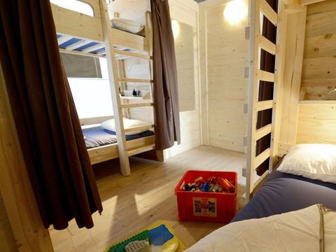 TENTE TOILE ET BOIS 5 personnes - Tente safari coucher de soleil + sanitaires + air conditionné (6P)