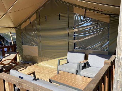 TENTE TOILE ET BOIS 5 personnes - Tente safari Sorella + sanitaires + climatisation (6P)