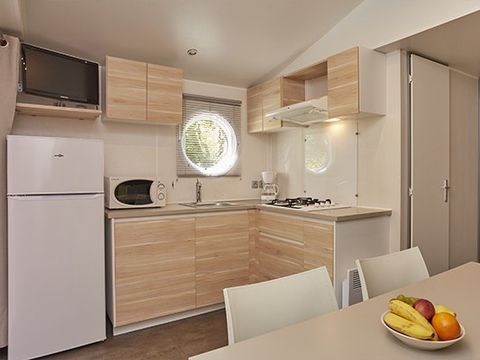 MOBILHOME 6 personnes - Comfort | 3 Ch. | 6 Pers. | Terrasse surélevée | Clim. | TV