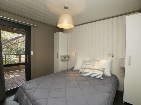 BUNGALOW 4 personnes - Lodge sur pilotis - Kabane 2/4 sdb