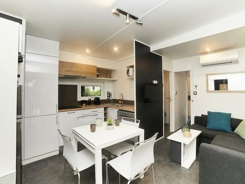MOBILHOME 6 personnes - Kosy 4 Pièces 6 Personnes Climatisé + TV
