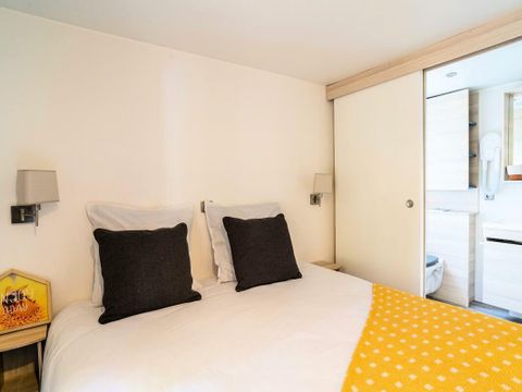 MOBILHOME 5 personnes - Kosy 3 Pièces 5 Personnes Climatisé + TV