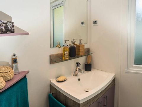 MOBILHOME 4 personnes - Klassic 3 pièces 4 personnes climatisé + TV