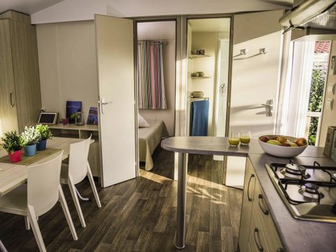MOBILHOME 4 personnes - Klassic 3 pièces 4 personnes climatisé + TV