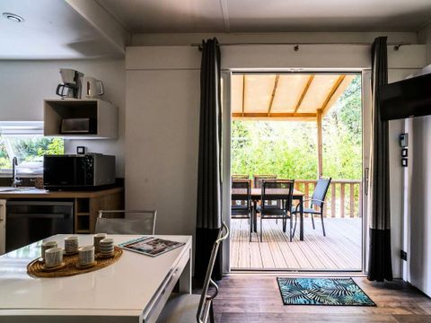 MOBILHOME 4 personnes - Kosy 3 Pièces 4 Personnes Climatisé + TV