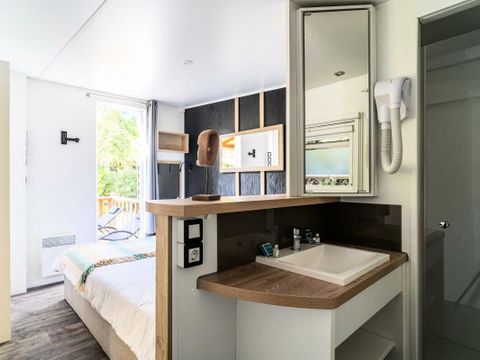 MOBILHOME 4 personnes - Kosy 3 Pièces 4 Personnes Climatisé + TV