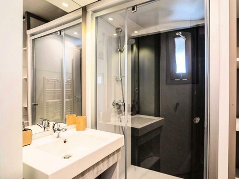 BUNGALOW 5 personnes - Lodge Kabane sur Pilotis 3 Pièces