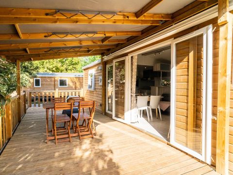 MOBILHOME 4 personnes - 3 Pièces 4 Personnes Climatisé + TV