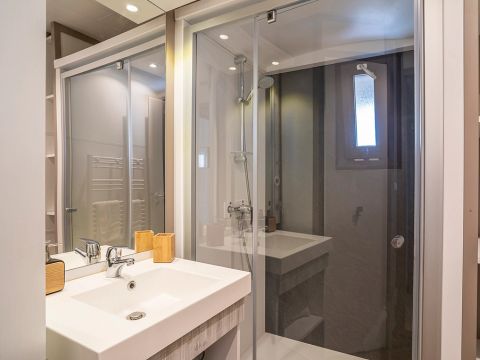 CHALET 5 personnes - Lodge Kabane 2 chambres & 1 Salle d'eau, 5 pers.