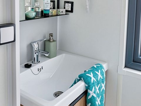 MOBILHOME 4 personnes - Konfort 2 chambres, 2 SDB, 4 personnes