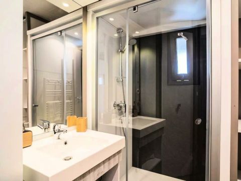 TENTE TOILE ET BOIS 5 personnes - Lodge Kabane sur Pilotis 3 Pièces 5 Personnes Climatisé + TV