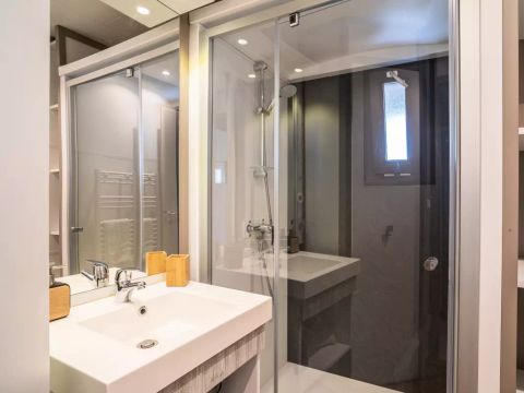 TENTE TOILE ET BOIS 5 personnes - Lodge Kabane sur Pilotis 3 Pièces 5 Personnes Climatisé + TV