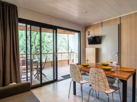 BUNGALOW 6 personnes - Kabane XXL sur Pilotis 4 Pièces 6 Personnes Climatisé + TV