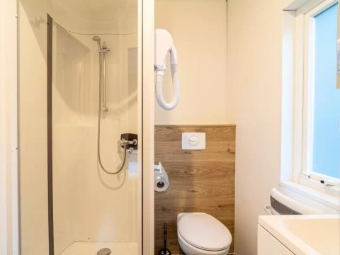 MOBILHOME 6 personnes - Kosy 4 Pièces 6 Personnes Climatisé + TV