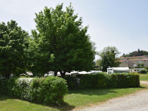 Emplacement - Confort + Véhicule