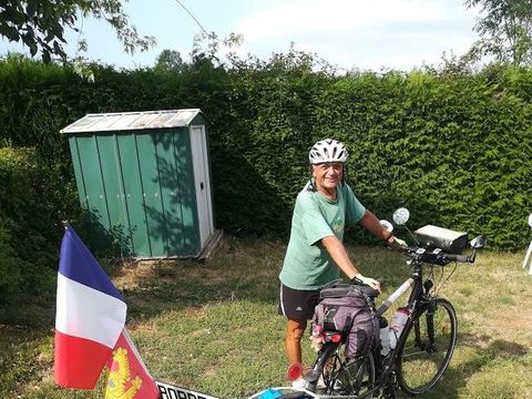 Emplacement - Randonneur ou Cycliste ou Motard