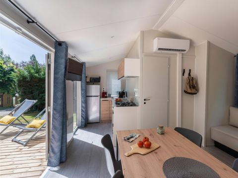 MOBILHOME 4 personnes - PREMIUM - 2 chambres - vue mer