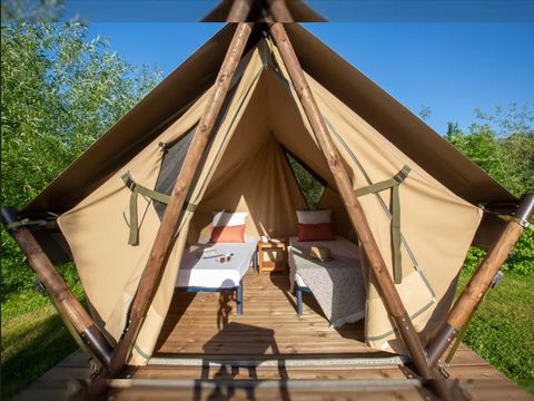 TENTE 2 personnes - Insolite Confort 1 chambre (sans cuisine - sans sanitaires)