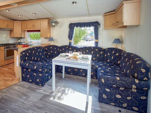 MOBILHOME 8 personnes - Classic | 3 Ch. | 6/8 Pers. | Terrasse surélevée non couverte | Clim.