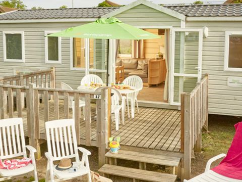 MOBILHOME 8 personnes - Classic | 3 Ch. | 6/8 Pers. | Terrasse surélevée non couverte | Clim.