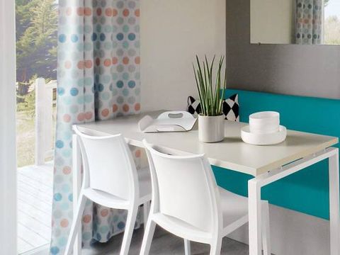MOBILHOME 6 personnes - Comfort | 3 Ch. | 6 Pers. | Terrasse surélevée | Clim.