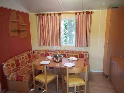 MOBILHOME 6 personnes - mobil home 5/6 personnes, avec sanitaires et tv avec terrasse couverte