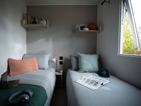 Bungalow 6 personnes - Mobil-home | Comfort | 3 Ch. | 6 Pers. | Terrasse surélevée | Clim.