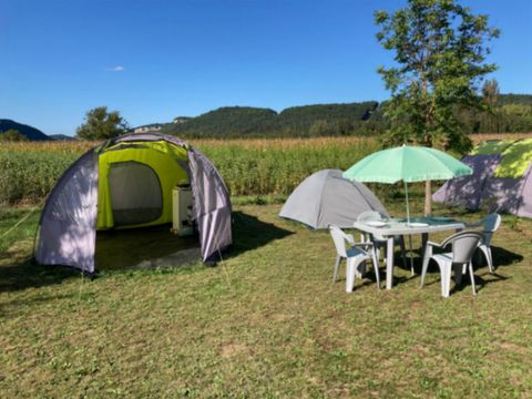 TENTE 4 personnes - Pret à camper (sans sanitaire) TENTE 4 personnes - Pret à camper (sans sanitaire)