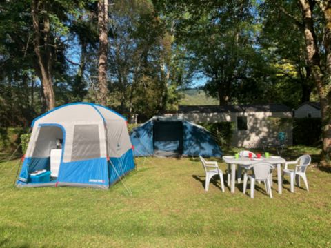 TENTE 4 personnes - Prêt à camper (sans sanitaire) TENTE 4 personnes - Prêt à camper (sans sanitaire)