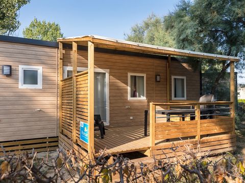 MOBILHOME 6 personnes - Premium | 3 Ch. | 6 Pers. | Terrasse Lounge | Clim. | TV