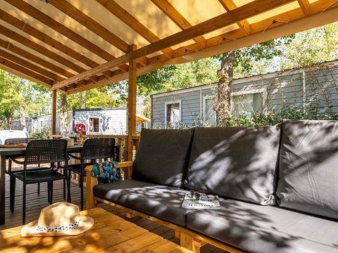 Mobilhome 6 personnes - Premium | 3 Ch. | 6 Pers. | Terrasse Lounge | Clim. | TV
