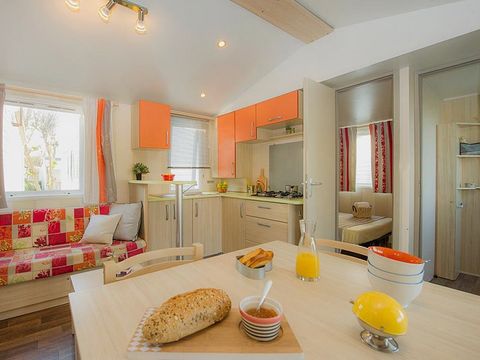 MOBILHOME 8 personnes - Mobil-home | Classic XL | 3 Ch. | 6/8 Pers. | Terrasse surélévée non couverte | Clim.