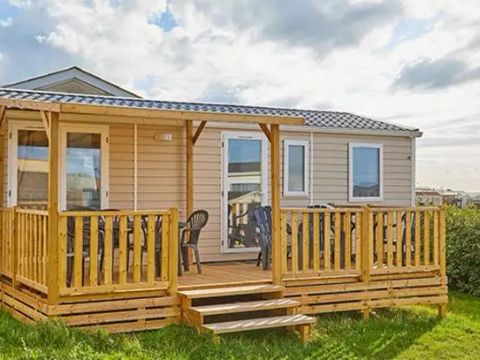 Mobilhome 6 personnes - Premium | 3 Ch. | 6 Pers. | Terrasse surélevée | Clim. | TV