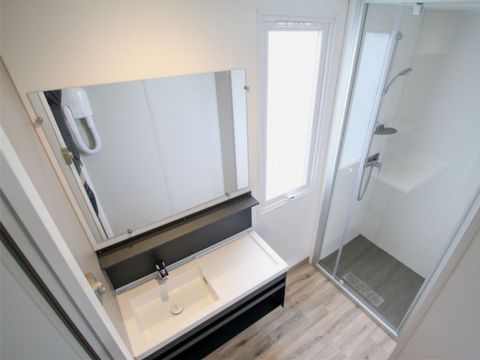 MOBILHOME 5 personnes - 2 CHAMBRES
