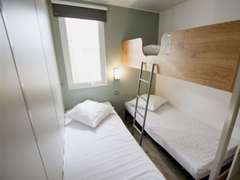 MOBILHOME 5 personnes - 2 CHAMBRES